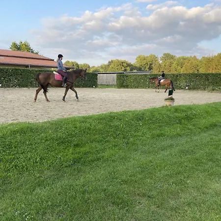 On A Riding Stable * Eschede