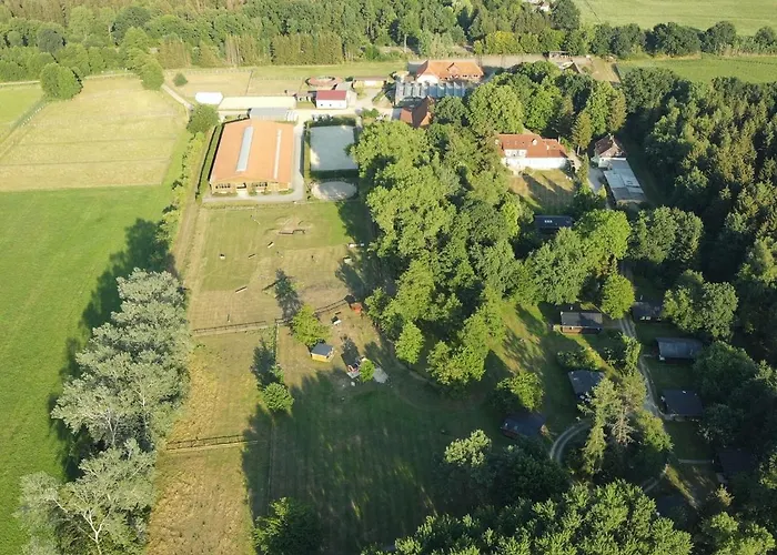 Blockhaus Mitten In Der *